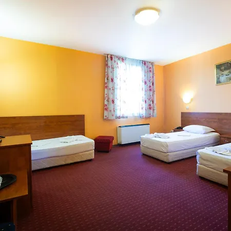 Sveta Szálloda 4*