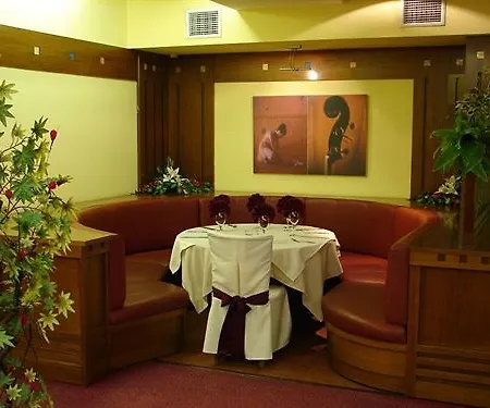 酒店 索非亚思凡达酒店 4*